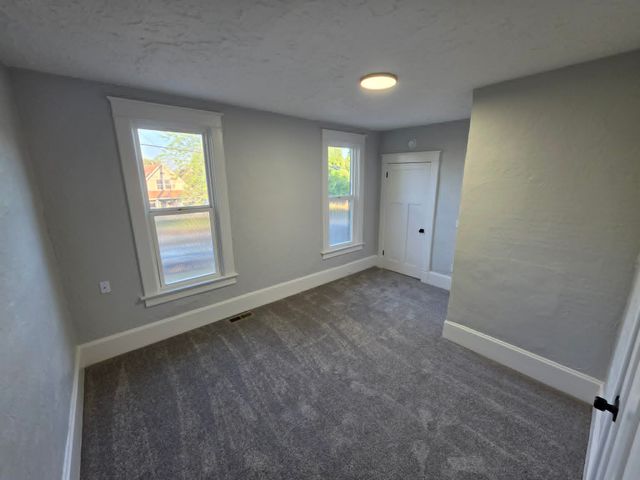 2427 N Standard St, Spokane, WA 99207