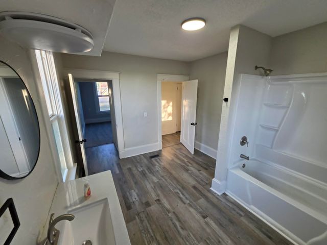 2427 N Standard St, Spokane, WA 99207