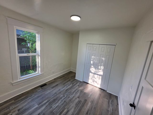 2427 N Standard St, Spokane, WA 99207