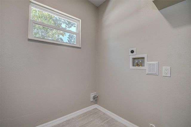 8420 GERBERA AVENUE, Seminole, FL 33777