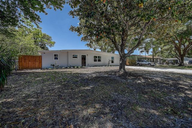 8420 GERBERA AVENUE, Seminole, FL 33777