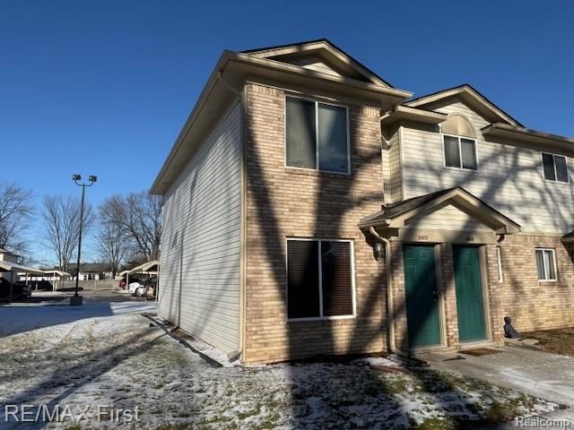 30178 Wedgewood Circle, Roseville, MI 48066