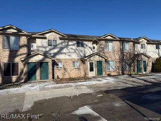 30178 Wedgewood Circle, Roseville, MI 48066