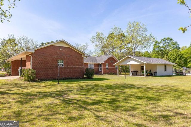 301 Willow Drive, Glennville, GA 30427