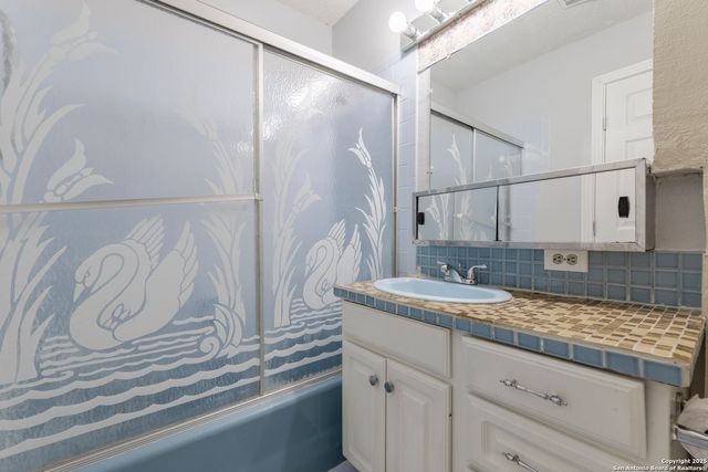 875 Plainview, San Antonio, TX 78228