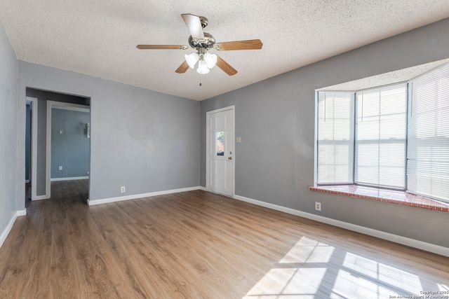 875 Plainview, San Antonio, TX 78228