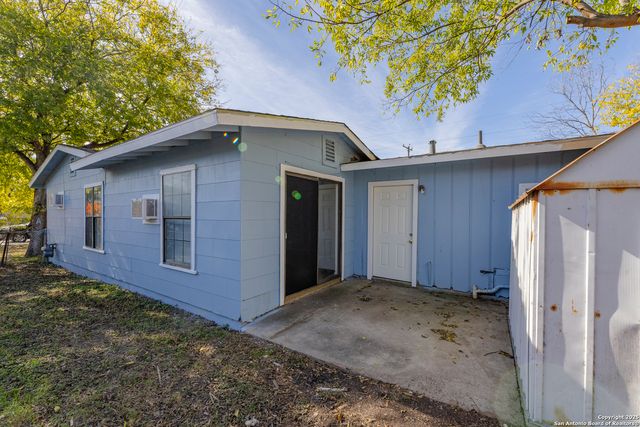 875 Plainview, San Antonio, TX 78228
