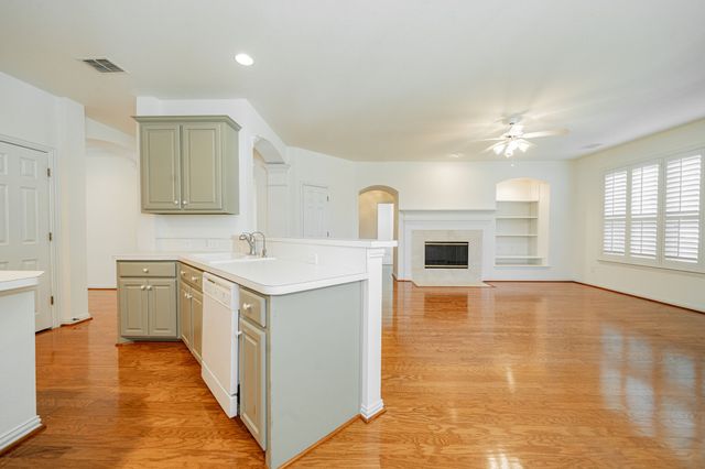 116 James Drive, Heath, TX 75032