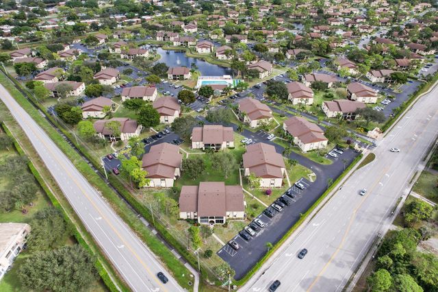 106 Lake Pine Circle C-1, Greenacres, FL 33463