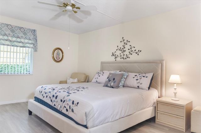 106 Lake Pine Circle C-1, Greenacres, FL 33463