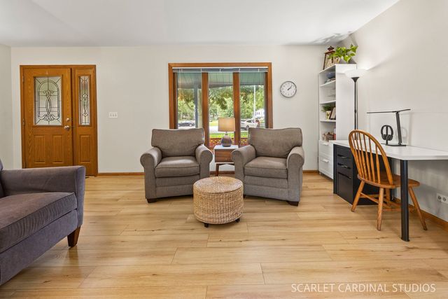 28W711 Wagner Court, Warrenville, IL 60555