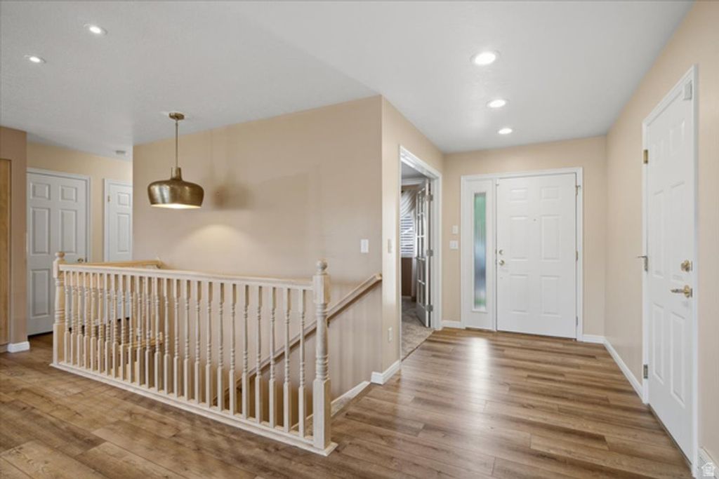 84 BELMORE DR, Kaysville, UT 84037 — photo 4