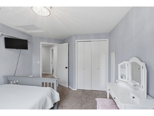 16045 Sw BALER Way, Sherwood, OR 97140