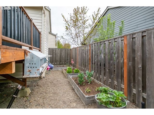 16045 Sw BALER Way, Sherwood, OR 97140