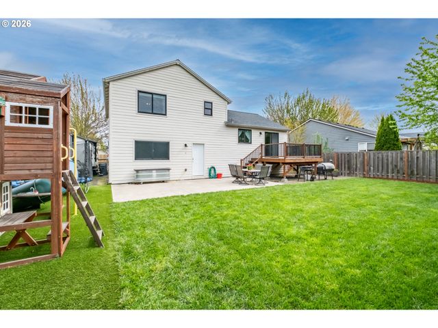 16045 Sw BALER Way, Sherwood, OR 97140