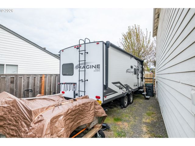 16045 Sw BALER Way, Sherwood, OR 97140