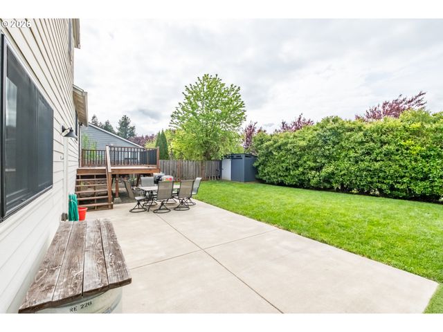 16045 Sw BALER Way, Sherwood, OR 97140