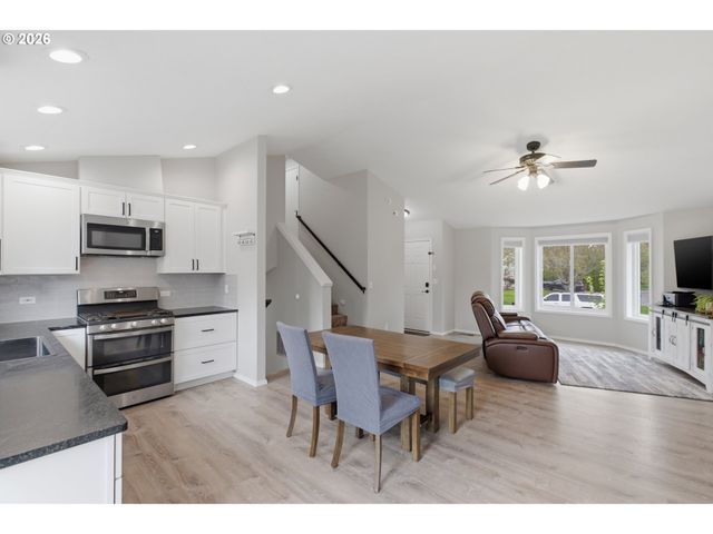 16045 Sw BALER Way, Sherwood, OR 97140