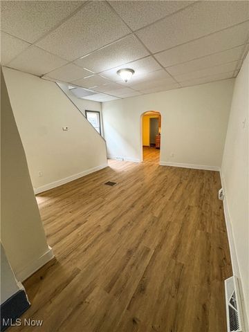 1019 Commerce Street, Wellsville, OH 43968