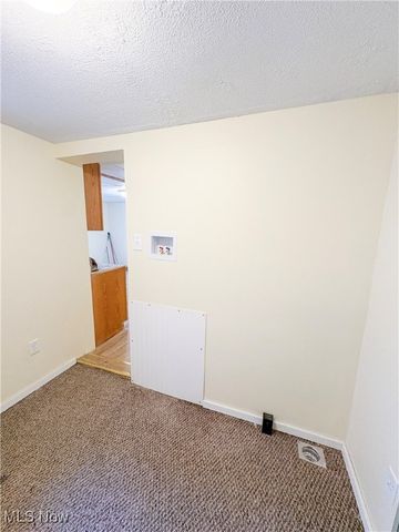 1019 Commerce Street, Wellsville, OH 43968