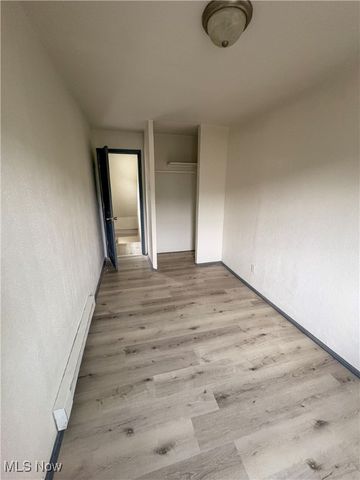 1019 Commerce Street, Wellsville, OH 43968