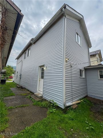 1019 Commerce Street, Wellsville, OH 43968