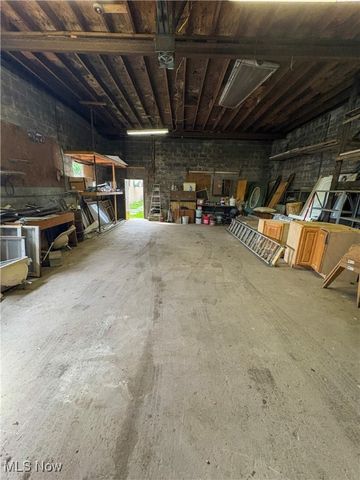 1019 Commerce Street, Wellsville, OH 43968