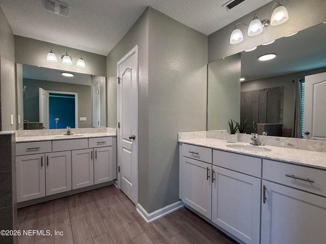65849 EDGEWATER Drive, Yulee, FL 32097