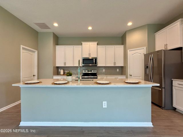 65849 EDGEWATER Drive, Yulee, FL 32097