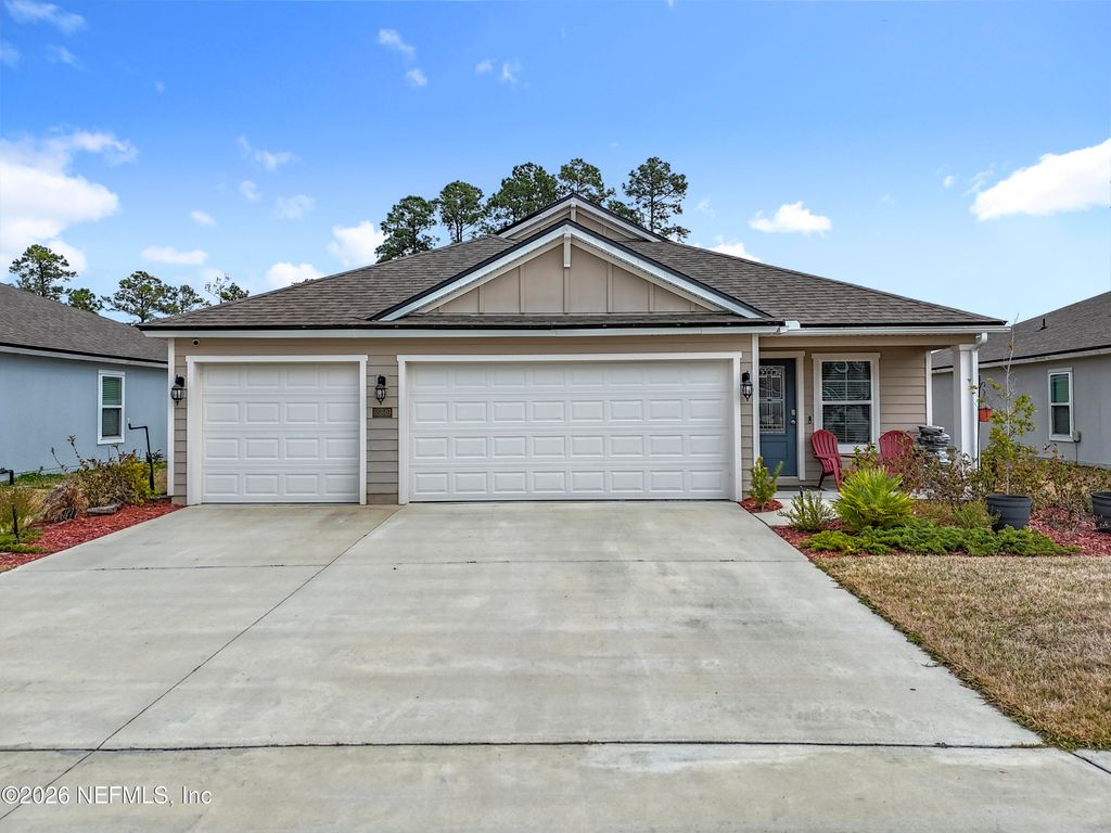 65849 EDGEWATER Drive, Yulee, FL 32097