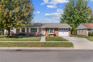 881 UPPER BRANDON Drive, Aurora, IL 60506