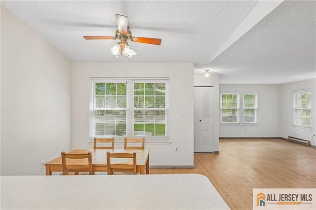 171 Wycoff Way 171, East Brunswick, NJ 08816