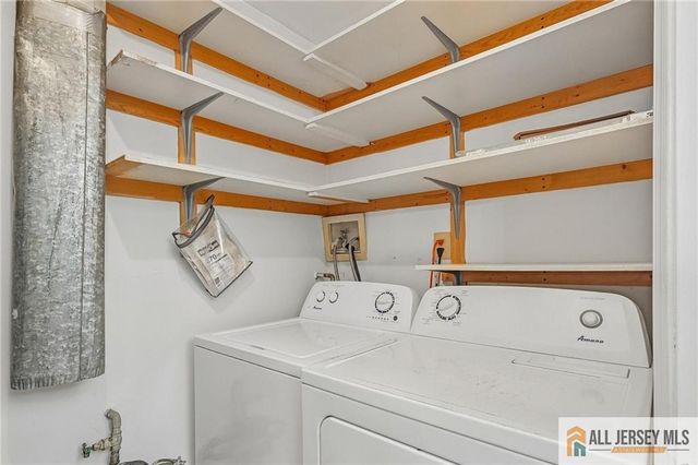 171 Wycoff Way 171, East Brunswick, NJ 08816