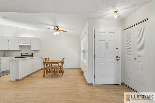 171 Wycoff Way 171, East Brunswick, NJ 08816