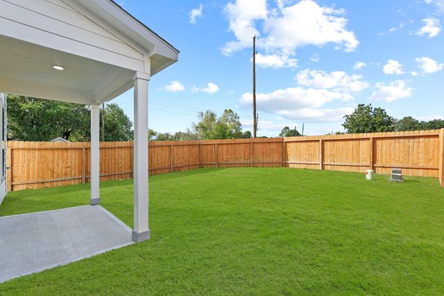 1402 Acorn Meadow Street, Houston, TX 77067