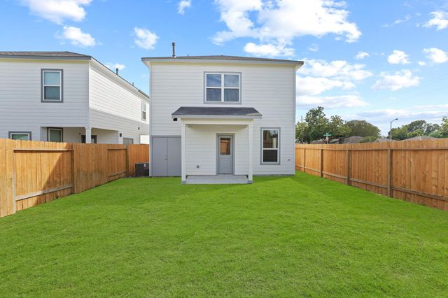 1402 Acorn Meadow Street, Houston, TX 77067