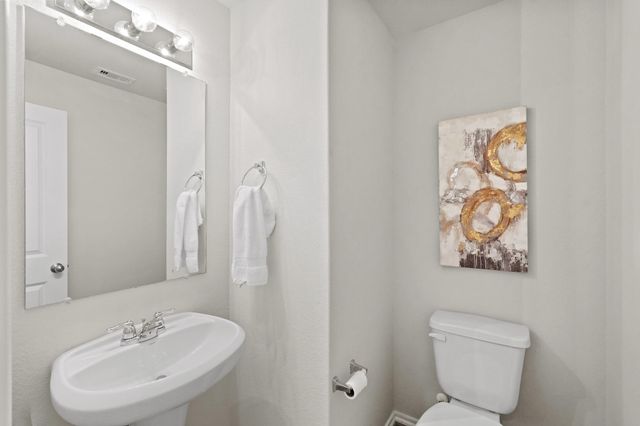 1402 Acorn Meadow Street, Houston, TX 77067