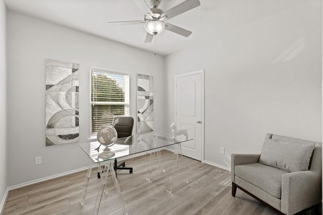 1402 Acorn Meadow Street, Houston, TX 77067