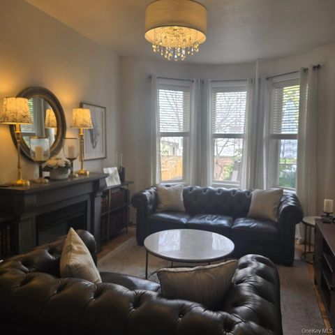 64-07 68th Street, Ridgewood, NY 11385