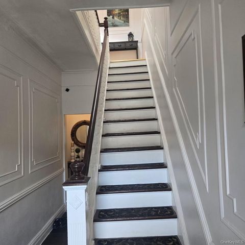 64-07 68th Street, Ridgewood, NY 11385