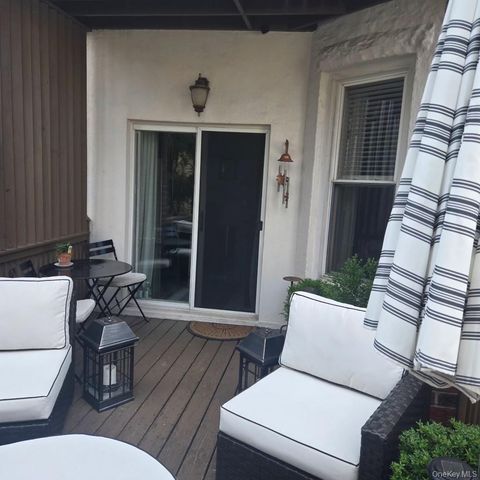 64-07 68th Street, Ridgewood, NY 11385