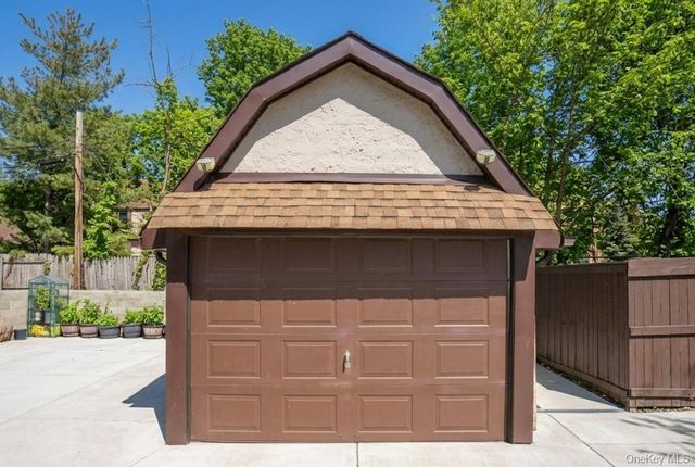 70-51 Juno Street, Forest Hills, NY 11375