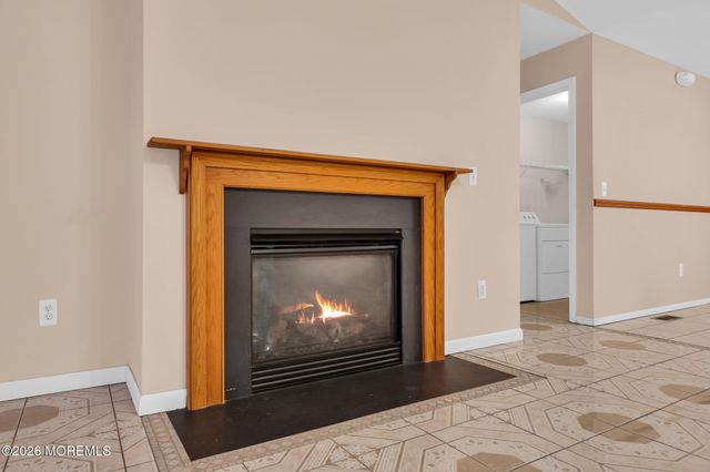 100 Bark Road, Manahawkin, NJ 08050