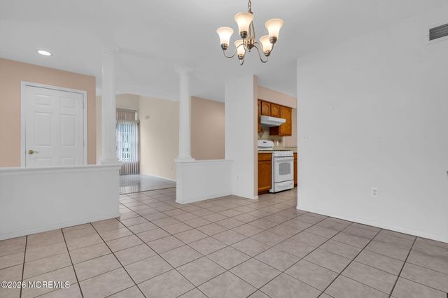 100 Bark Road, Manahawkin, NJ 08050