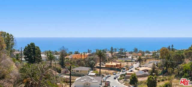 826 Jacon Way, Los Angeles, CA 90272