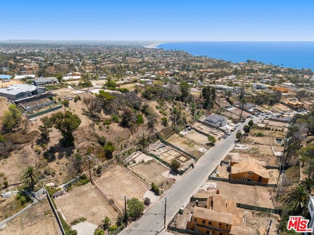 826 Jacon Way, Los Angeles, CA 90272