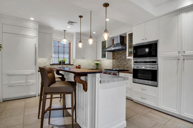 149-02 11th Avenue, Whitestone, NY 11357