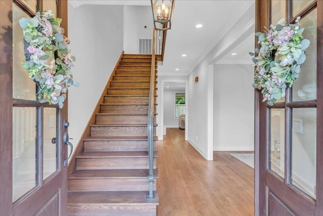 586 Kestrel Lane, Chattanooga, TN 37419