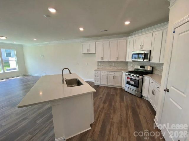 6462 Keeton Lane, Harrisburg, NC 28075