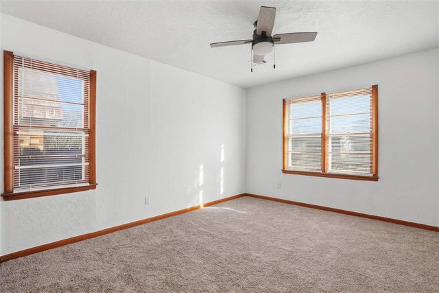 1909 SW B Ave, Lawton, OK 73501